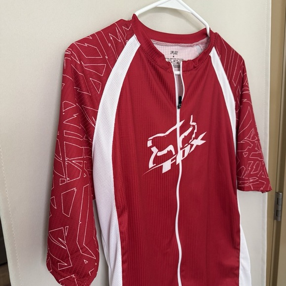 Fox Racing Men's Medium Red White Full Zip Bicycle Jersey - Picture 2 of 6